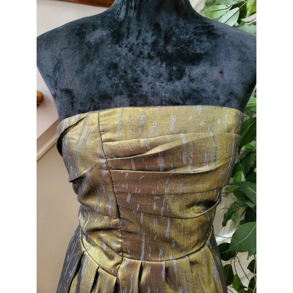 BCBGenerations Women's Golden PolyCotton Sleeveless Short Length Dress Size 10 - Picture 5 of 11